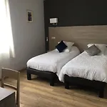 Hotel Logis Restaurant Les Balcons De L'esperance Limeuil