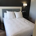 Logis Restaurant Les Balcons De L'esperance Hotel 3*