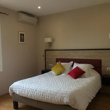Logis Restaurant Les Balcons De L'esperance Отель