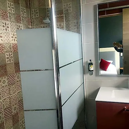 Logis Restaurant Les Balcons De L'esperance Hotell Limeuil
