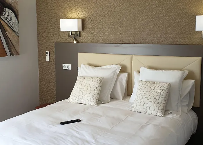 Logis Restaurant Les Balcons De L'esperance Limeuil