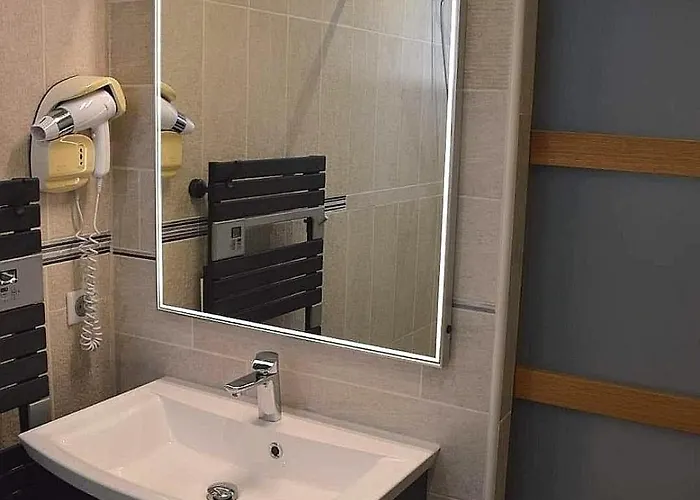 Logis Restaurant Les Balcons De L'esperance Hotel Limeuil