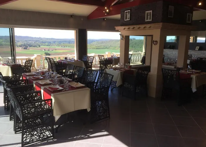 Logis Restaurant Les Balcons De L'esperance Limeuil
